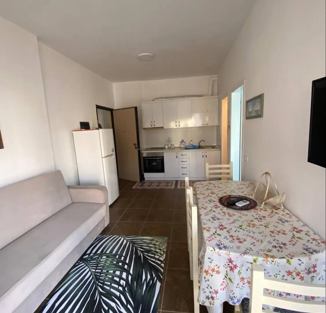 River View Apartment Sarande